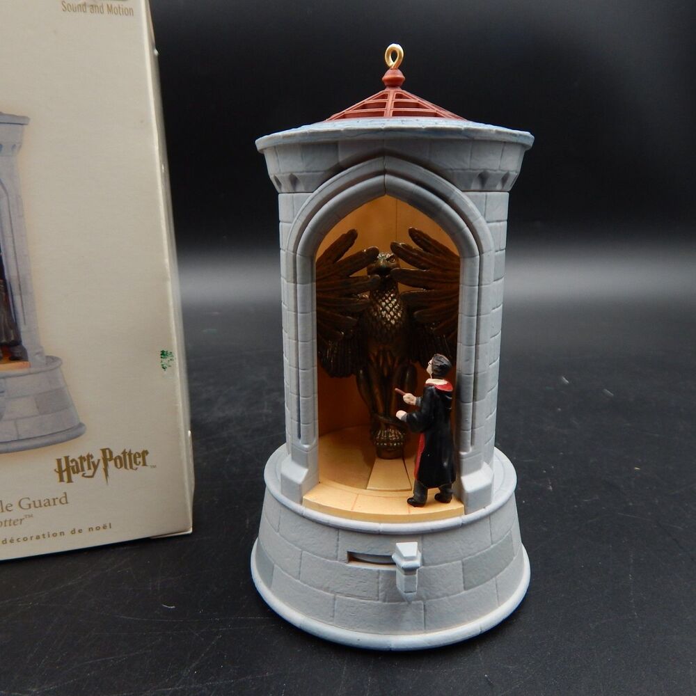 Hallmark Keepsake Ornament Harry Potter The Gargoyle Guard 2008 Box Works